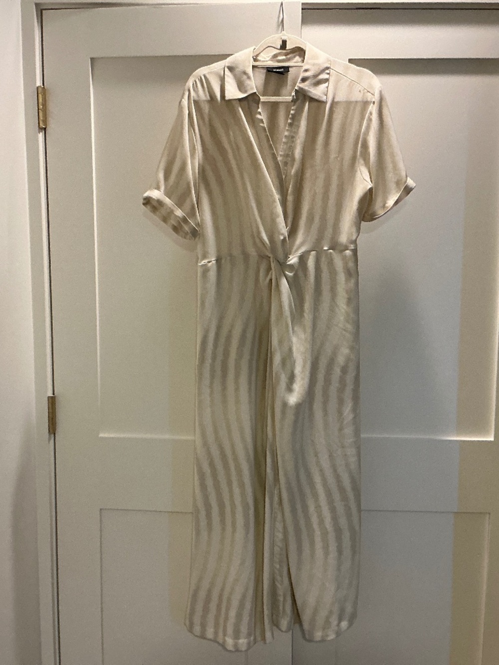 Women’s Alfani twisted front Maxi dress beige striped